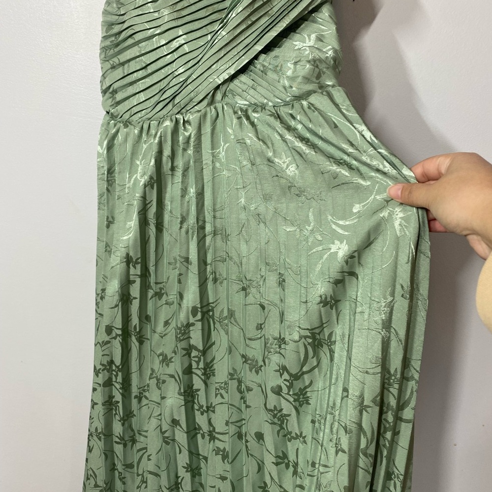 Wedding Guest Midi Dress - Picture 5 of 15